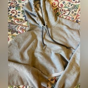 gray cropped hoodie